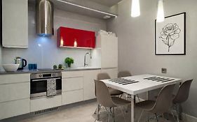 Inpoint Krakow Suites - Steps From Main Station&Old Town Self Check-In